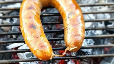 Alheira na Brasa: Churrasco Português