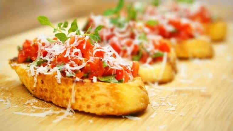 Bruschettas na Airfryer: Sabor Italiano no Ponto!