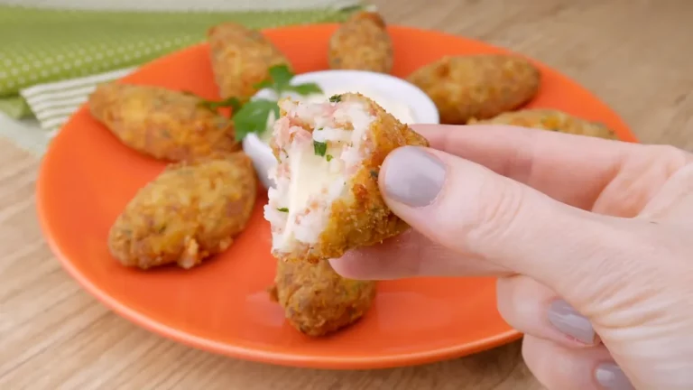 Bolinho de Arroz com Calabresa na Airfryer: Sabor Intenso!