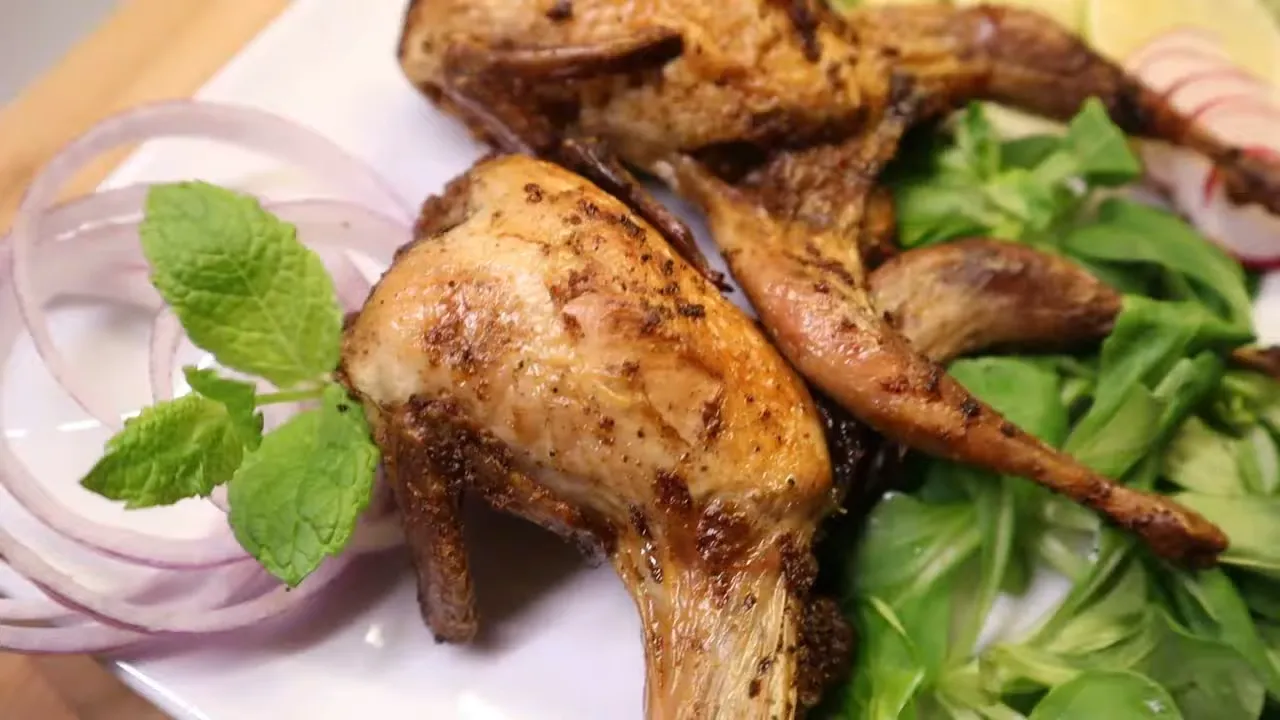 codorniz na airfryer