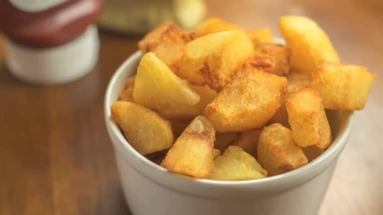 Batata em Cubos na Airfryer: Sequinha e Gostosa!